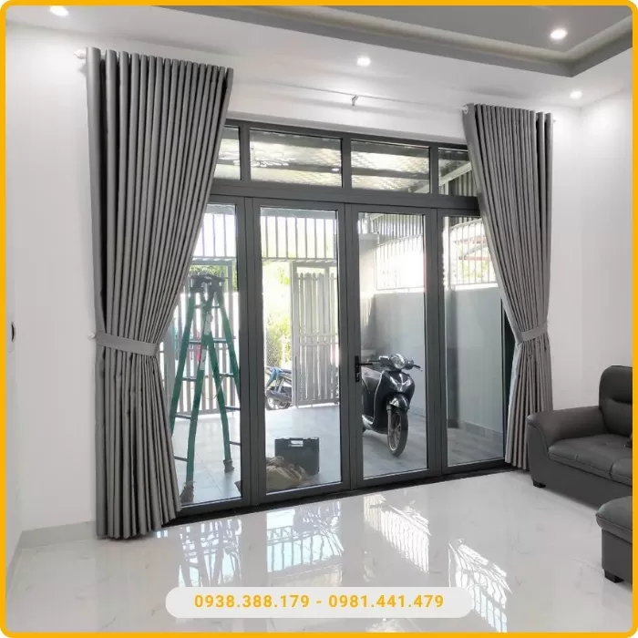 Lắp Đặt Rèm Cửa Buôn Ma Thuật