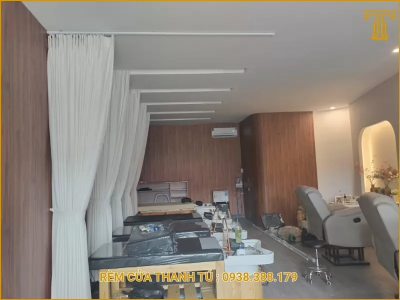 Lắp Đặt Rèm Cửa Tại Ea Kar Đắk Lắk | Chống Nóng 100%, Giá Xưởng