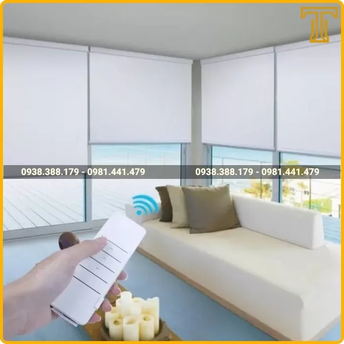 Rèm tự động giá bao nhiêu? Bảng giá mới nhất 2025